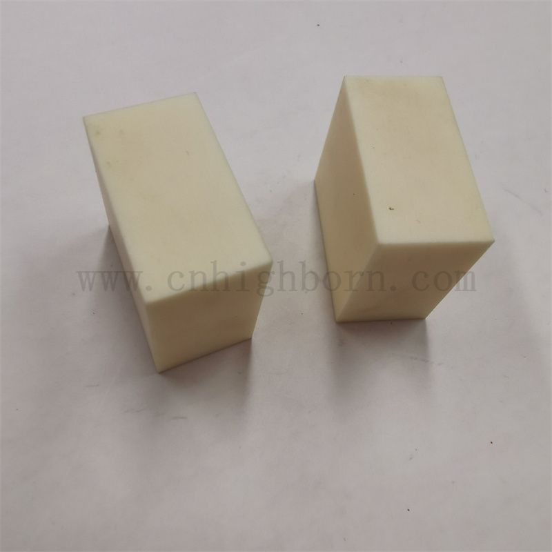 Dostosowany 99%ALUMIN Alumina Ceramiczny blok izolacyjny