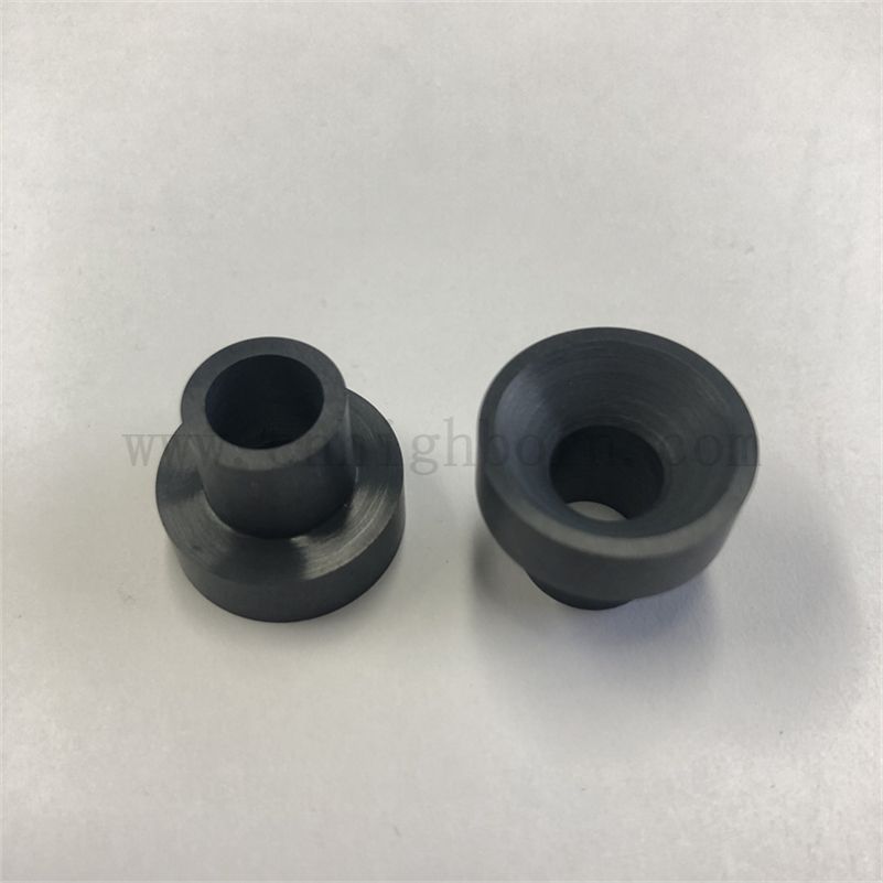 Zużycie odpornych na azotek krzemowy ceramiczne wkładki izolatorowe z otworami Izolacja rurka SI3N4