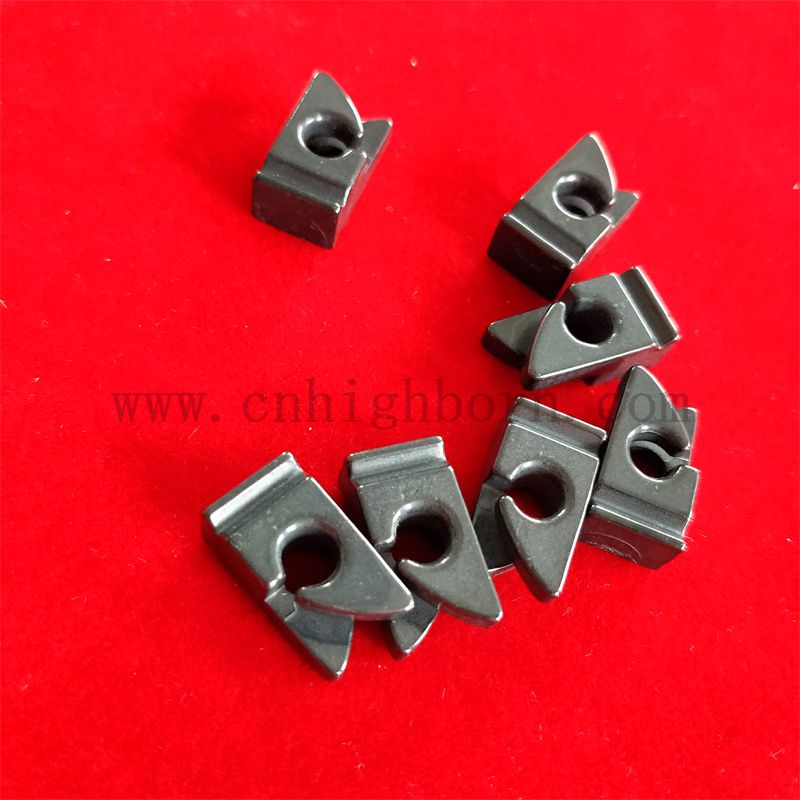 tekstylny przewodnik ceramiczny