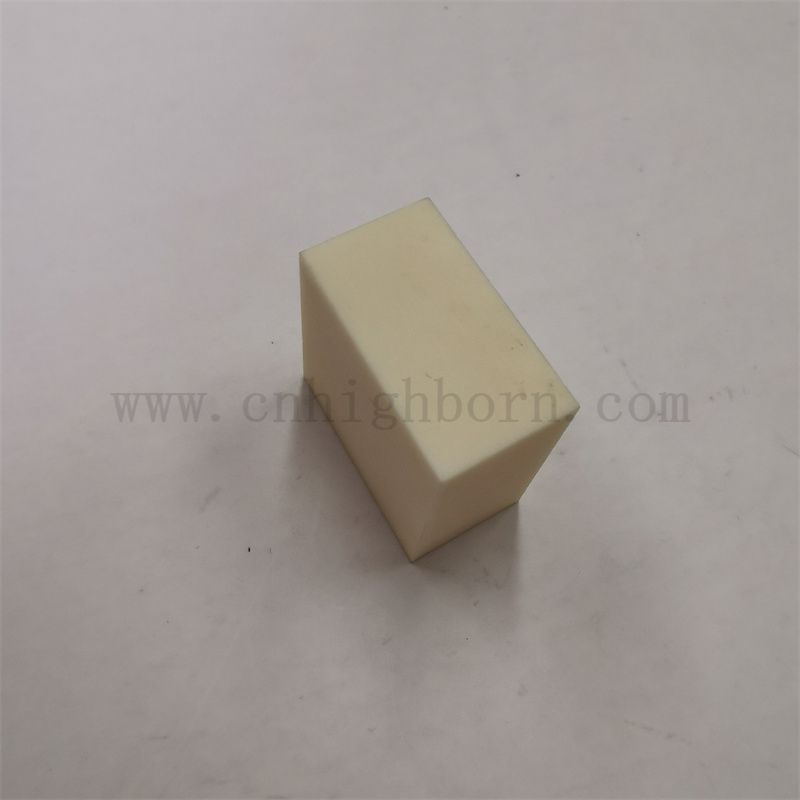 Dostosowany 99%ALUMIN Alumina Ceramiczny blok izolacyjny