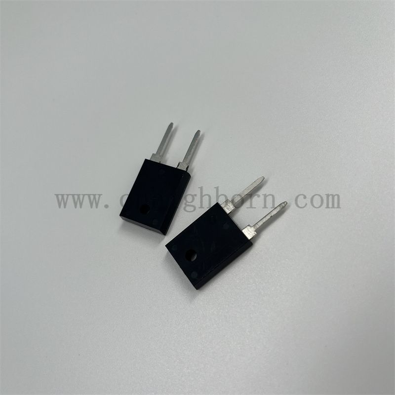 Gruby rezystor filmowy