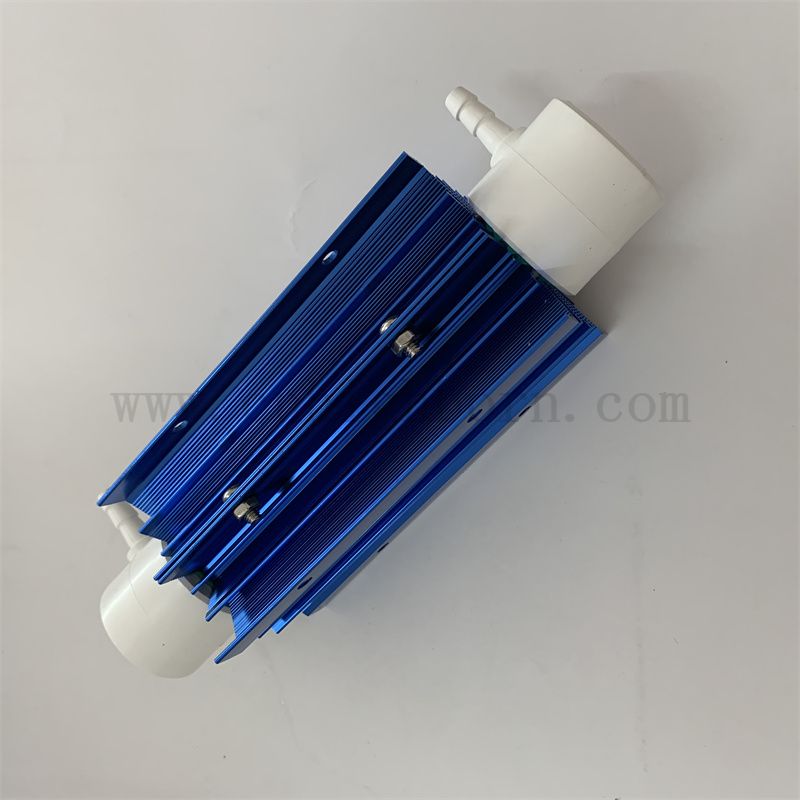 Regulowany generator ozonu