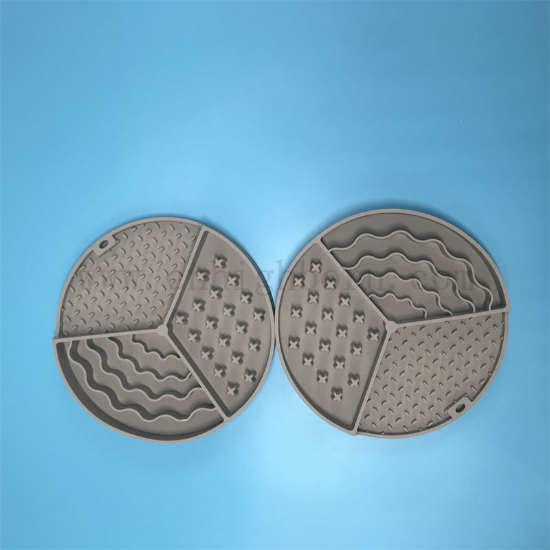 Silikonowa gumowa mata lizania zwierzaka Puppy dostarcza pet silastic powolne podkładkę