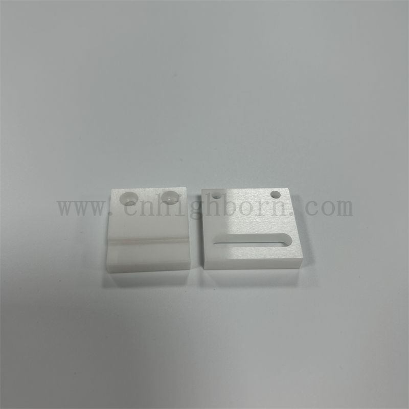 Polisowanie powierzchniowo cyrkonia nieregularna izolator płytki ITRIUM Stabilizowana ZRO2 Płyta ceramiczna