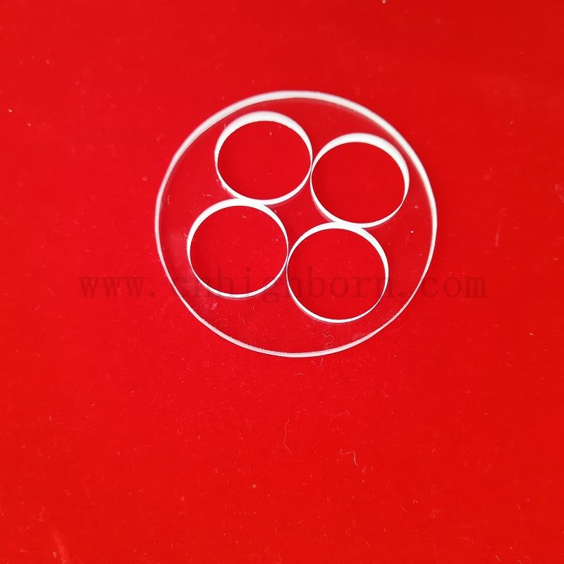 92% przezroczysty kwarcowy szklany UV Spited Silica Plate z otworami wiertarkami laserowymi