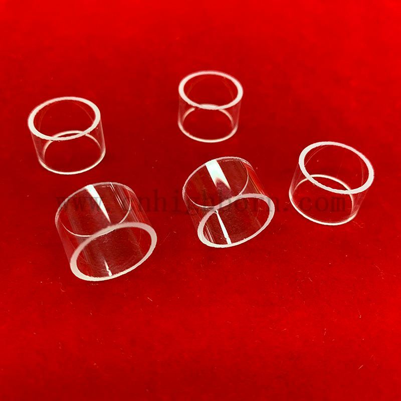 Pierścień ze stopionego szkła krzemionkowego