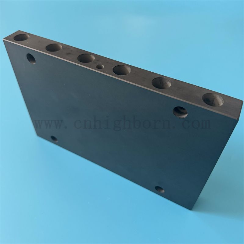 Dostosowany Sic Ceramic Plate Silicon Carbide Board Ceramiczny kawałek z otworami
