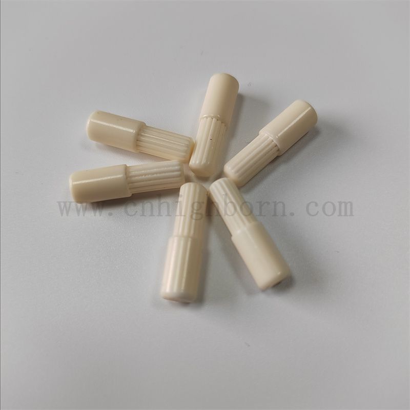 99,5% prętów tlenku glinu Wysoka odporność na zużycie w przypadku wałka izolacyjnego tkanin ceramiczna