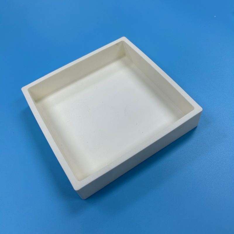 Ogniotrwały kordierytowy tygiel ceramiczny z mulitem do pieca piecowego 