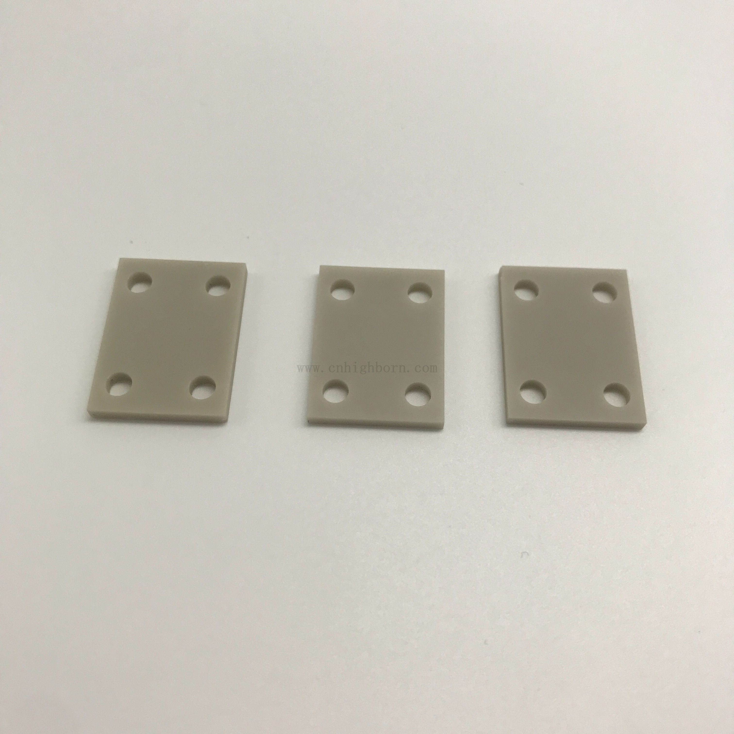 Podkładka ceramiczna o wysokiej przewodności cieplnej z azotku aluminium AlN