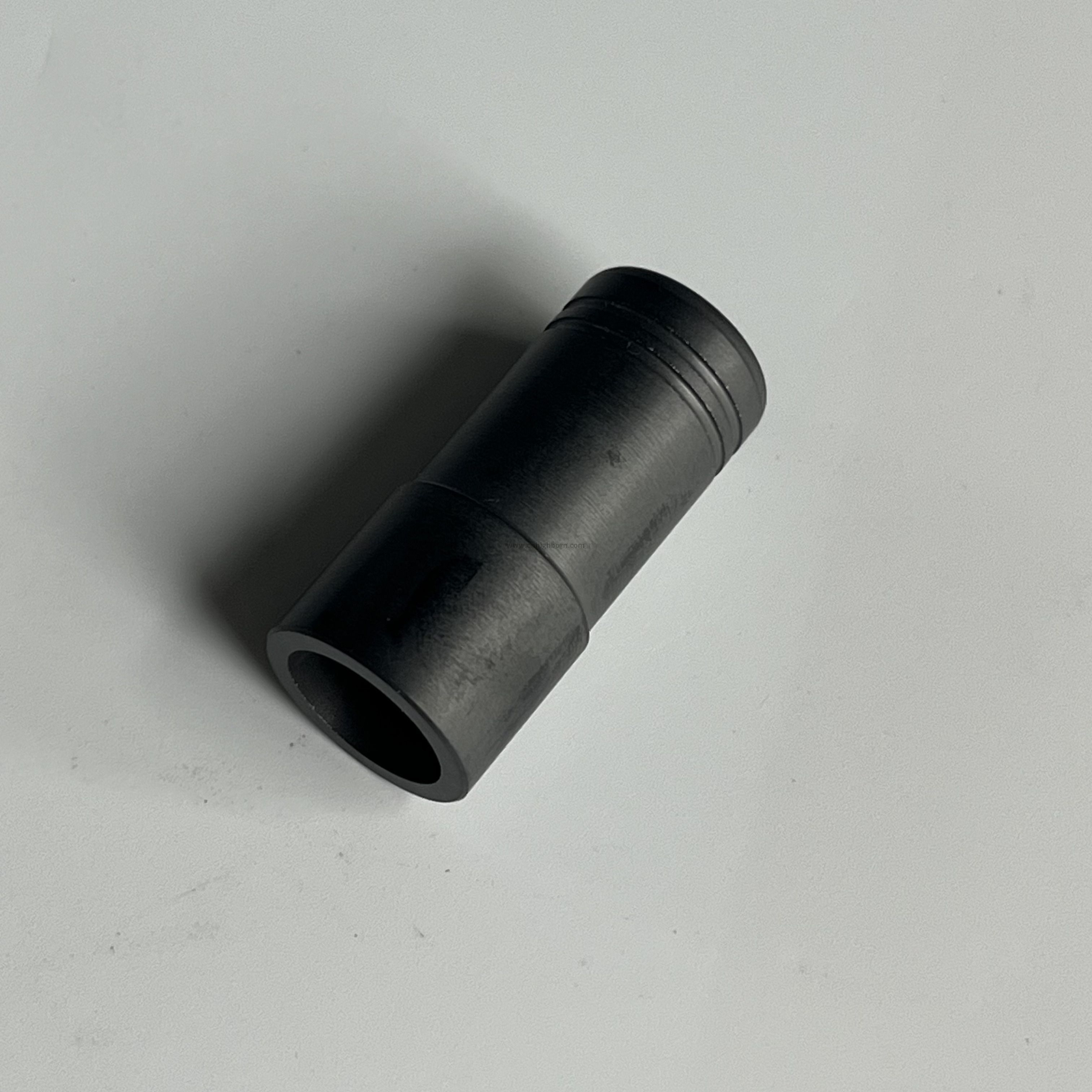 Izolator Rurka z węglika krzemu SiC Ceramiczna nieregularna rura