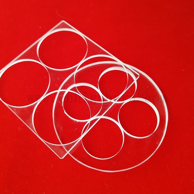 92% przezroczysty kwarcowy szklany UV Spited Silica Plate z otworami wiertarkami laserowymi