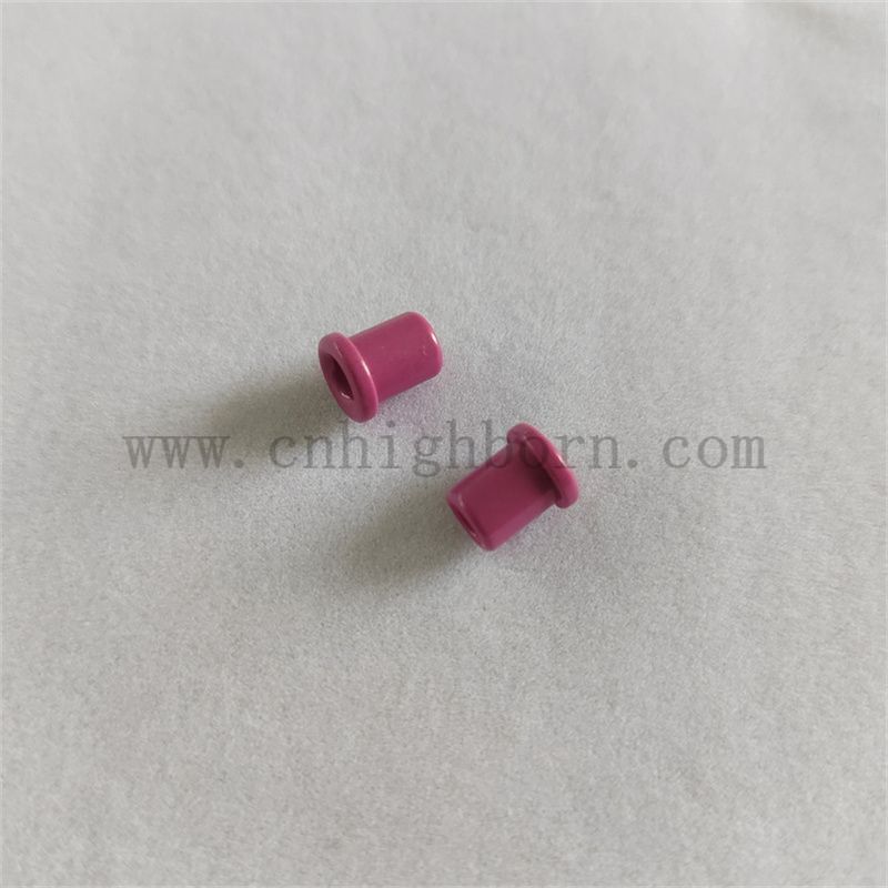 r&oacute;żowe ceramiczne oczko