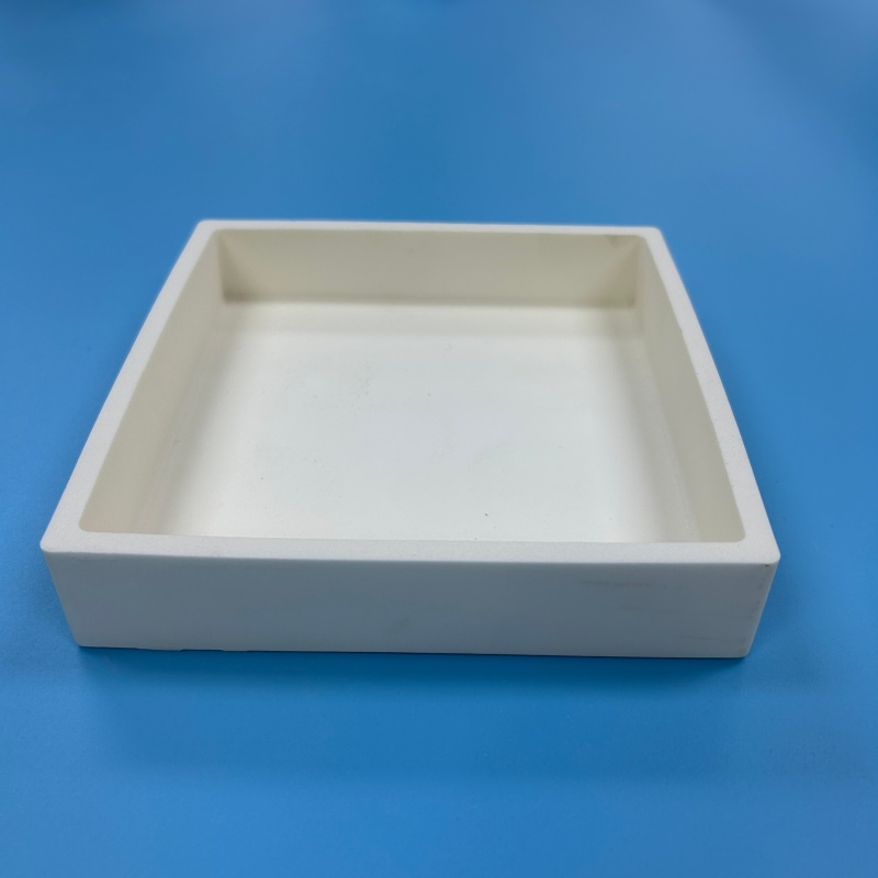 Ogniotrwały kordierytowy tygiel ceramiczny z mulitem do pieca piecowego 