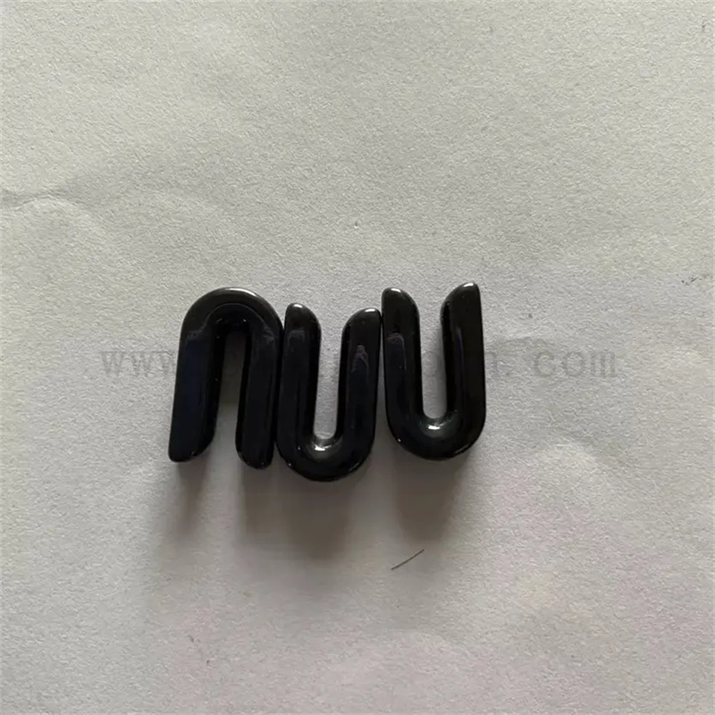 Ceramiczny przewodnik z przędzy w kolorze czarnym tlenkiem tlenku