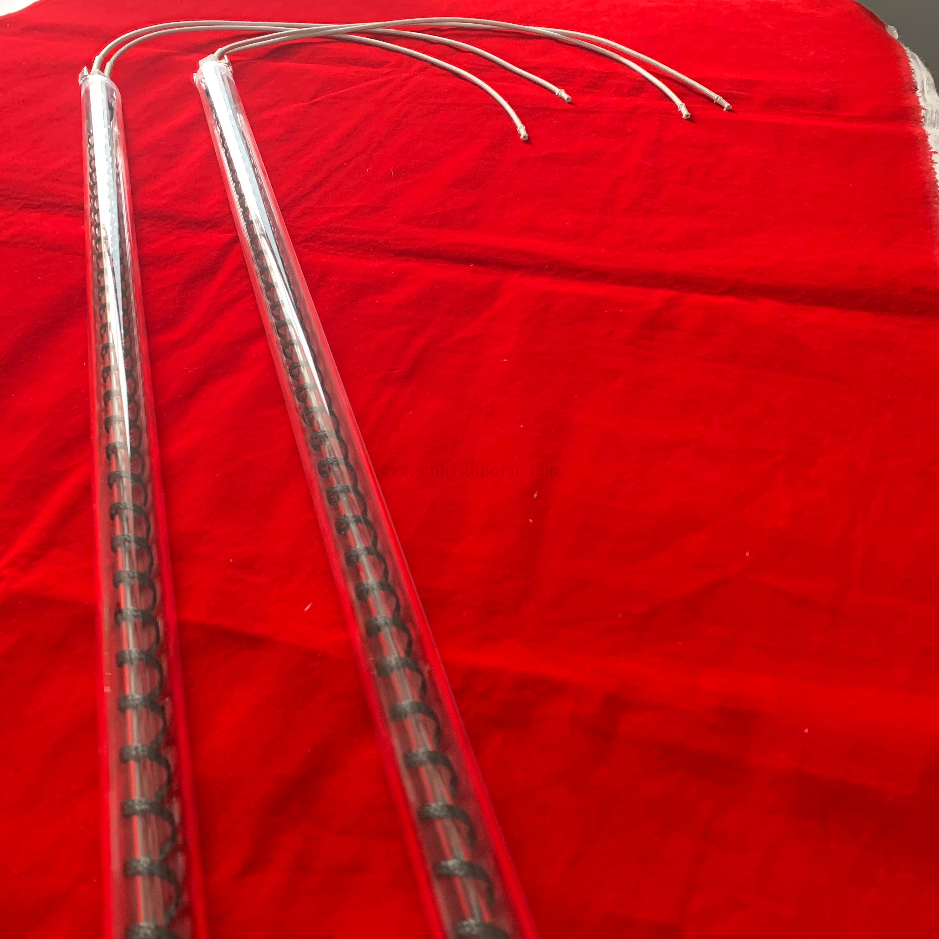 Zasilanie fabryczne kwarc o wysokiej temperaturze szklana rurka z paskiem grzewczkowym