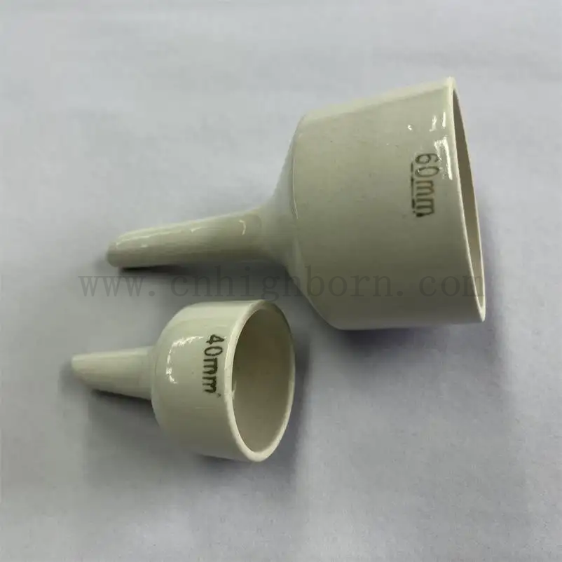 Lejek porcelanowy Buchnera (3)