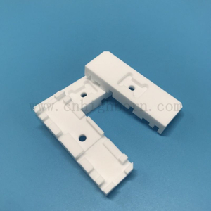 Dostosowana część ceramiczna Macor Łatwa maszyna białego szklanego blok izolacji ceramicznej