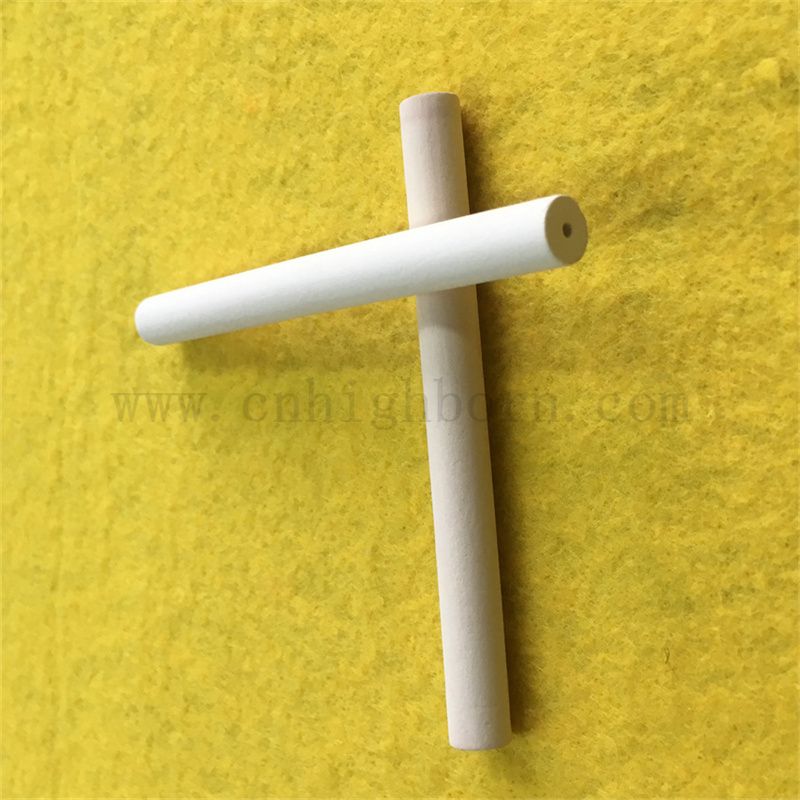 Dostosowane porowatość Białe porowate rurki glinu rurowe AL2O3 Rurki filtra