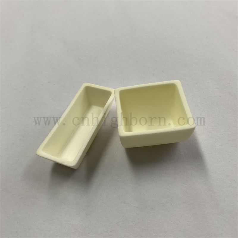 Ogólnokrajowy okrągłe dno tleśna glinu w wysokiej temperaturze AL2O3