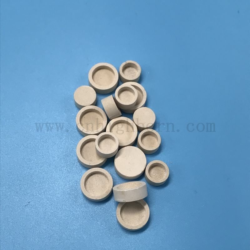 Dostosowany ogniotrwały ceramiczny mały tygiel z tlenku magnezu, kubek MgO
