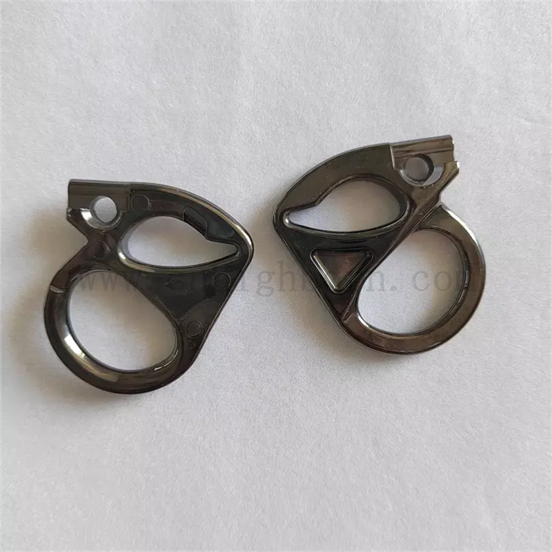 Black Zro2 Zrironia Tekstylne ceramiczne nieregularne części izolacyjne do maszyn drukowanych