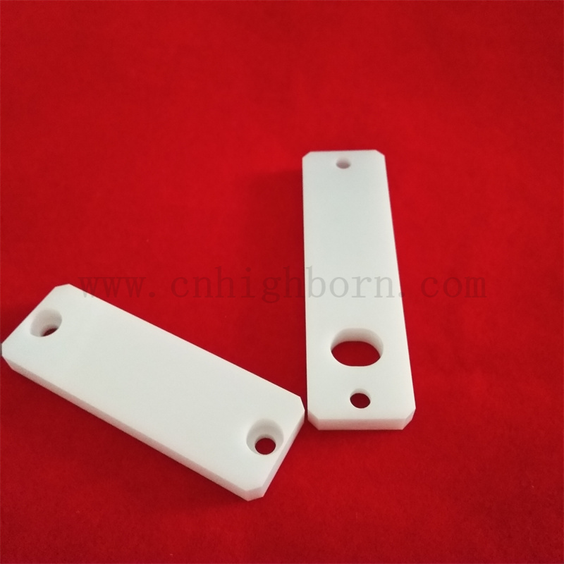 Ceramiczny pasek cyrkonu o wysokiej wytrzymałości Zro2 z otworami