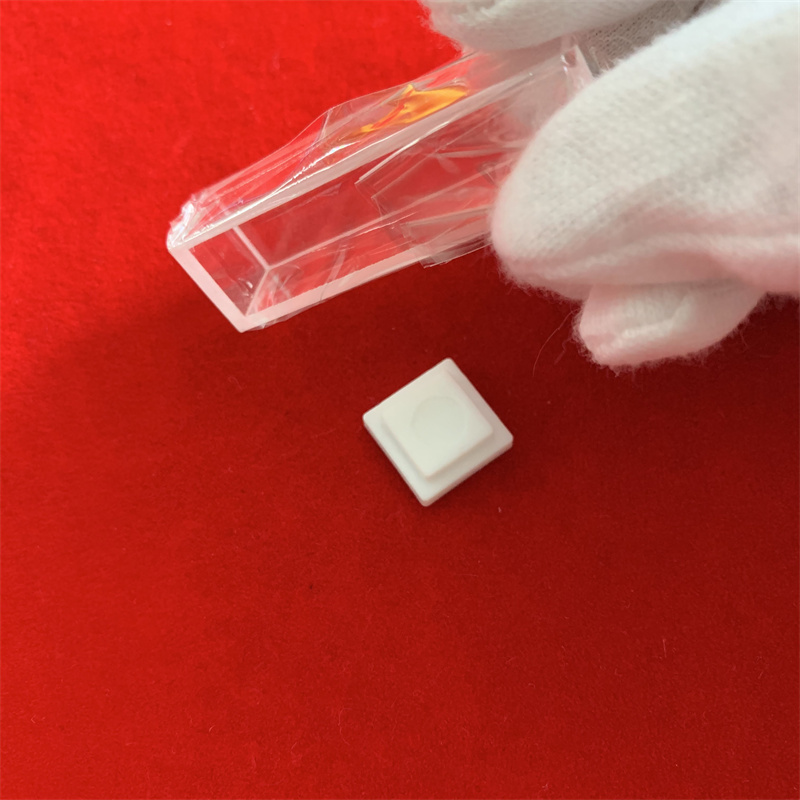 Laboratoryjne szklane oprogramowanie standardowe ogniwo fluorometru z pokrywką przezroczystą pięcio -boczną spektrofotometr szkła kwarcowego