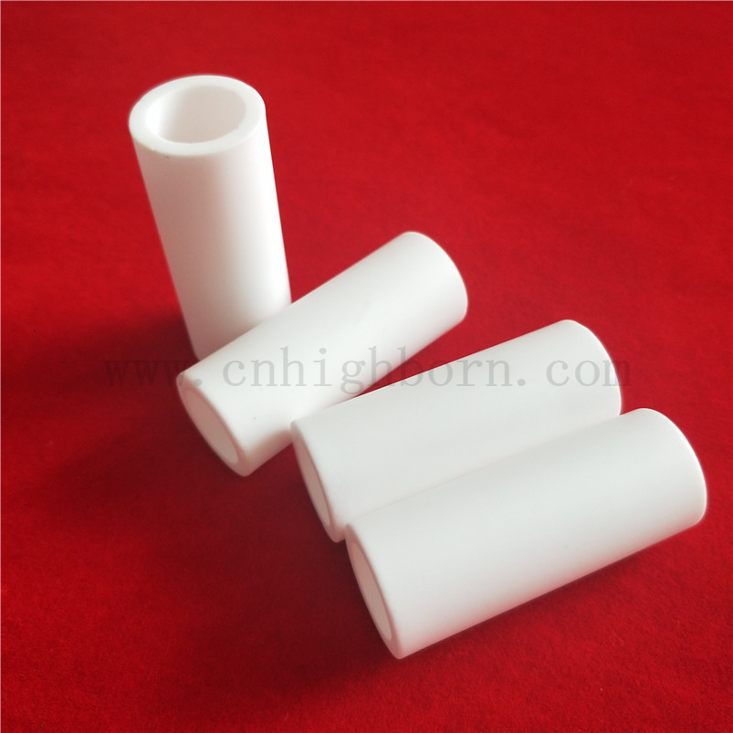 Rura ceramiczna o dużej objętości beo berylum