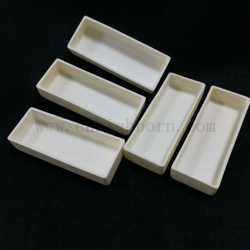 Ogniotrwała ceramiczna łódź spalania Corundum 99% AL2O3 Ceramiczne ogrzewanie tygla do topnienia laboratoryjnego