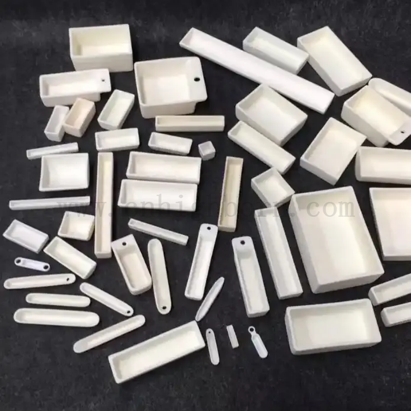 Laboratorium szkolne 99% AL2O3 Ceramiczny tygiel tleśna topicielka Łódź spalinowa do analizy przemysłowej