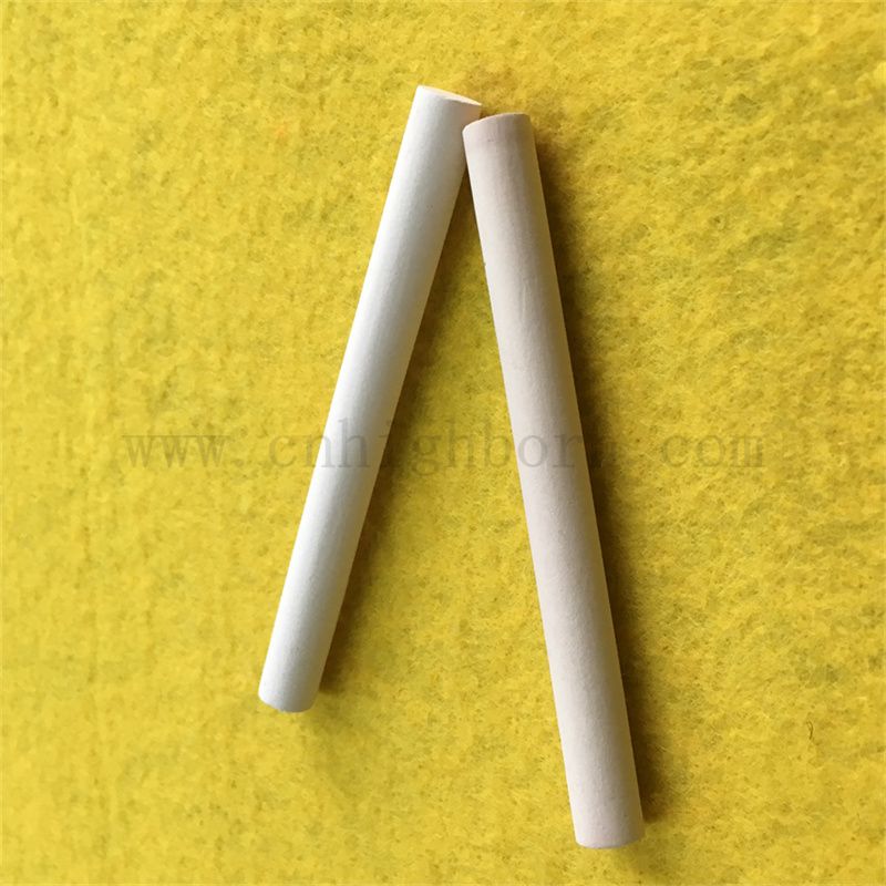 Dostosowane porowatość Białe porowate rurki glinu rurowe AL2O3 Rurki filtra