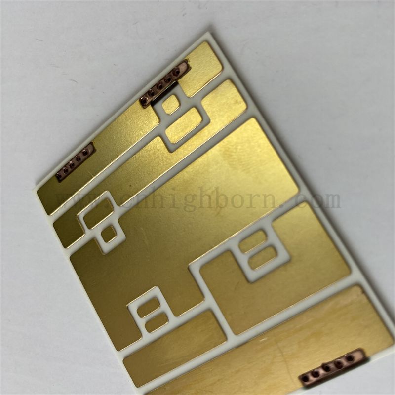Dostosowana wykonana powłoka miedziana AU metalizowana ceramiczna dbc DPC 96% tlenek glinu ceramiczny substrat ALN