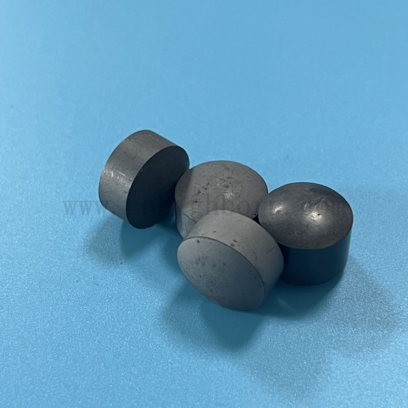 Kolumny z węglików boru o wysokiej twardości B4C Kulki rdzeniowe do zapobiegania wyciekom elektrowni jądrowej