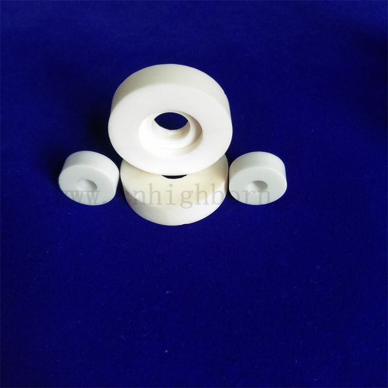 Ceramiczny krzak ceramiczny Alumina w wysokiej temperaturze