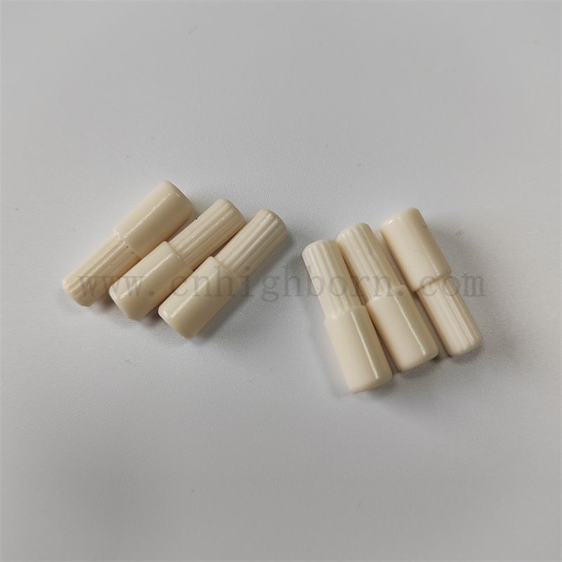 99,5% prętów tlenku glinu Wysoka odporność na zużycie w przypadku wałka izolacyjnego tkanin ceramiczna