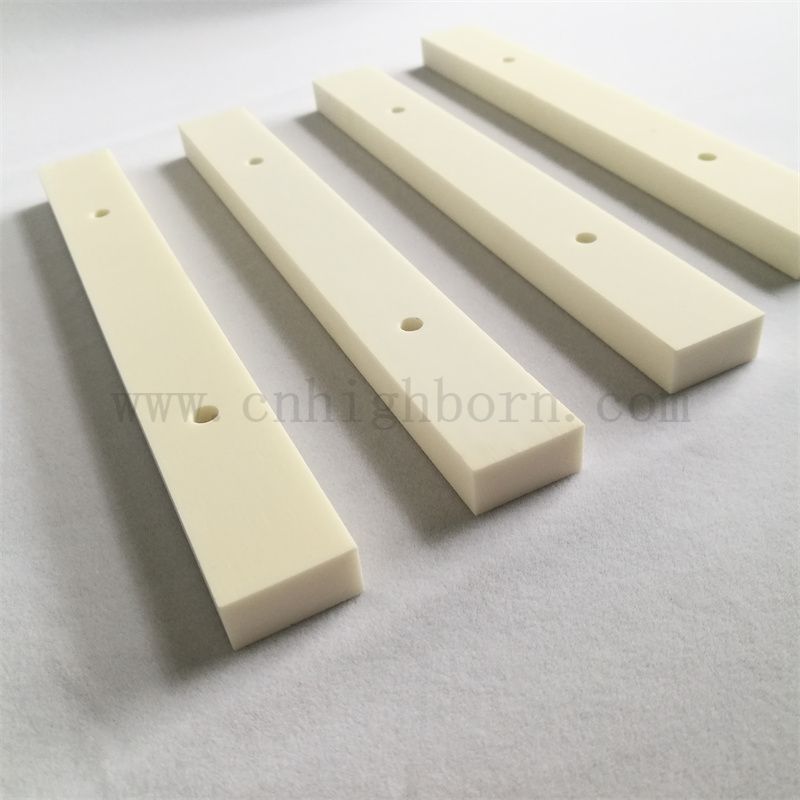 Odporność na ciepło 99% AL2O3 Wał Alumina Ceramiczny spiekanie płaski pręt