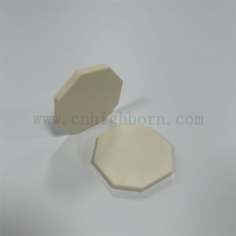 Dostosowywany tleśna o wysokiej twardości Płytka ochrony ceramicznej AL2O3