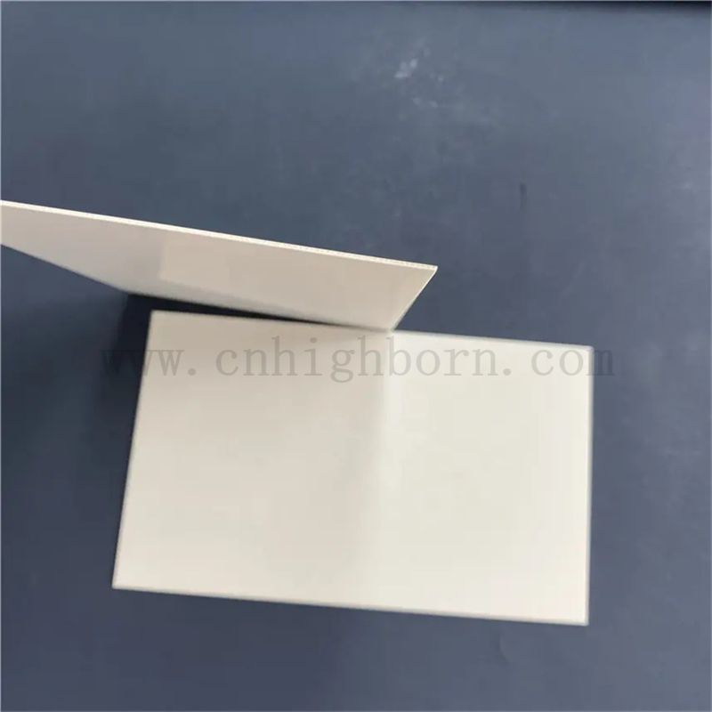 Dobra przewodność cieplna Podłoże ceramiczne BeO Płyta ceramiczna z tlenku berylu