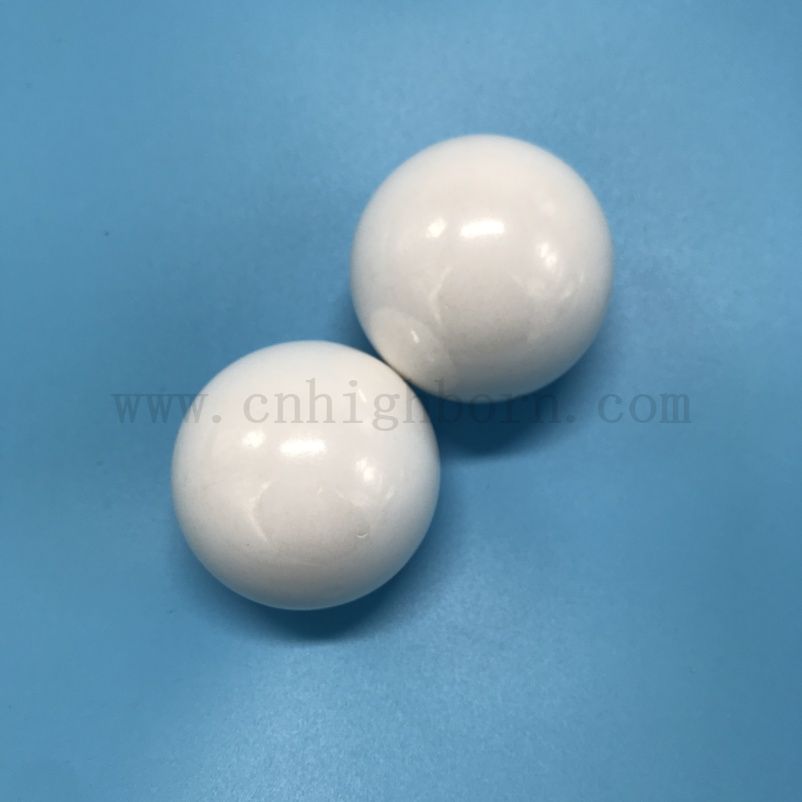Brak zjawiska przesunięcia ku czerwieni Nowy materiał 50 mm 95% cyrkonia ceramiczna kula zro2 ceramiczna kulka szlifierska