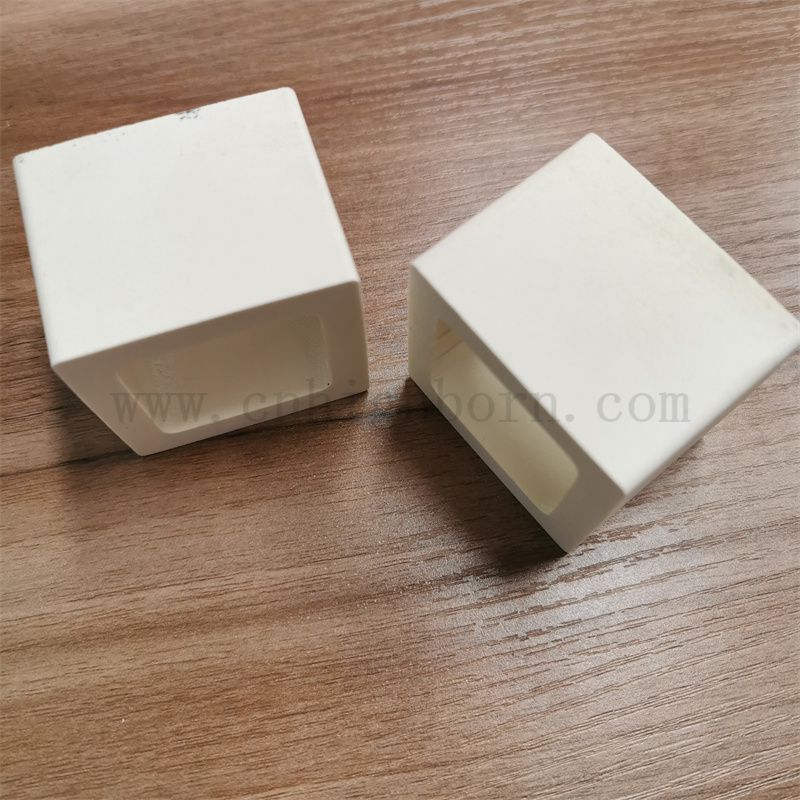 Ceramiczne rurki Furance Ceramile Furance Rurce Containtes Cordierite