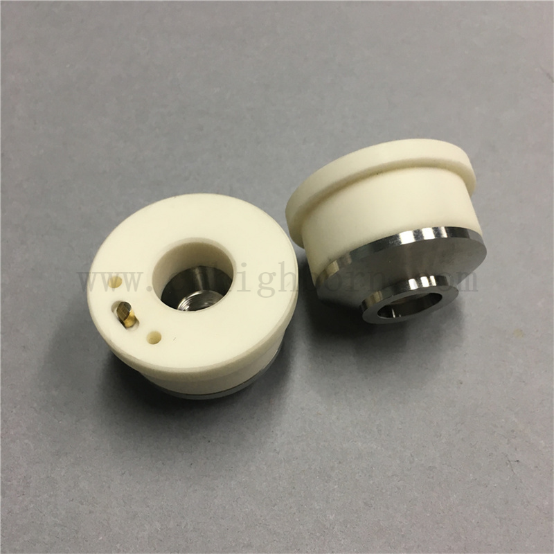 pierścień z tlenku glinu