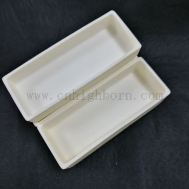 Ogniotrwała ceramiczna łódź spalania Corundum 99% AL2O3 Ceramiczne ogrzewanie tygla do topnienia laboratoryjnego