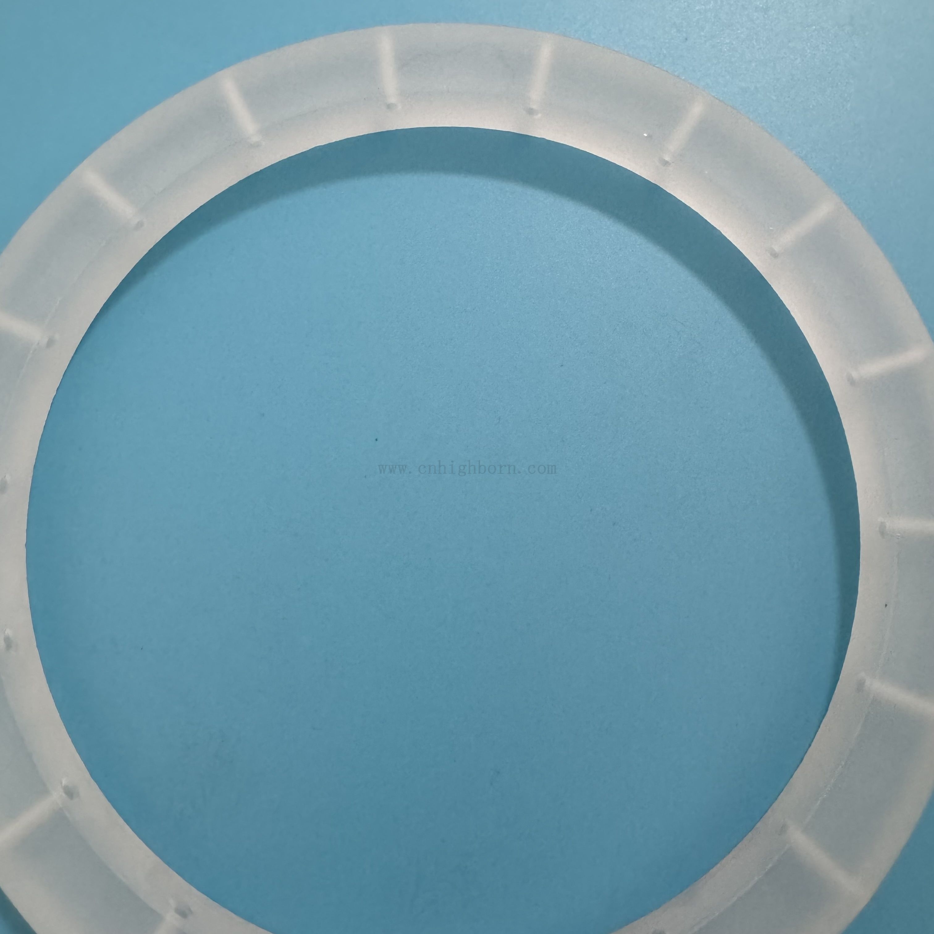 Odporność na ciepło matowy kwarcowy kołnierz z otworem do zastosowań przemysłowych