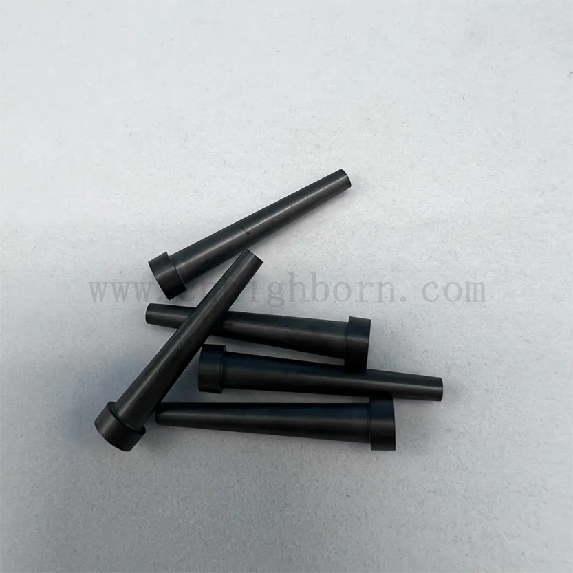 Dostosowane odporne na wstrząsy wstrząsu w kształcie węglików boru rur B4C Ceramic Dysza