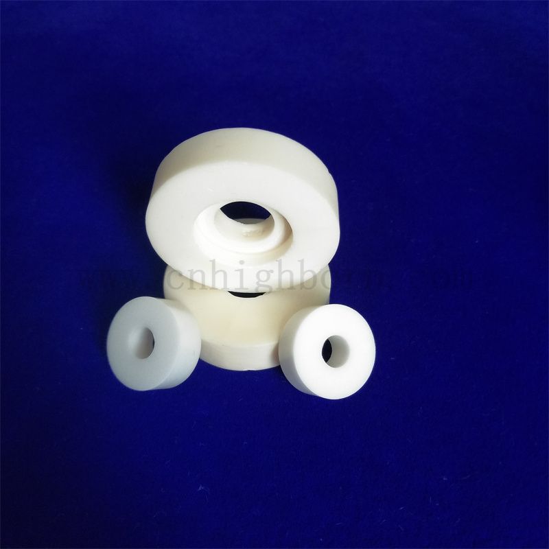 Ceramiczny krzak ceramiczny Alumina w wysokiej temperaturze