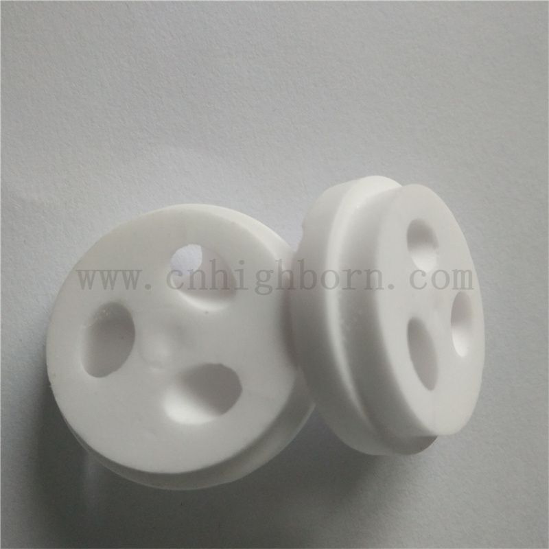 95 Alumina ceramiczna nieregularna część niestandardowa izolator o wysokiej wytrzymałości Al2O3 blok