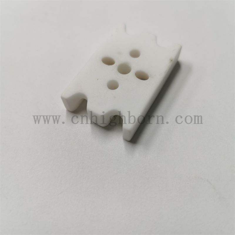 część ceramiczna z tlenku glinu