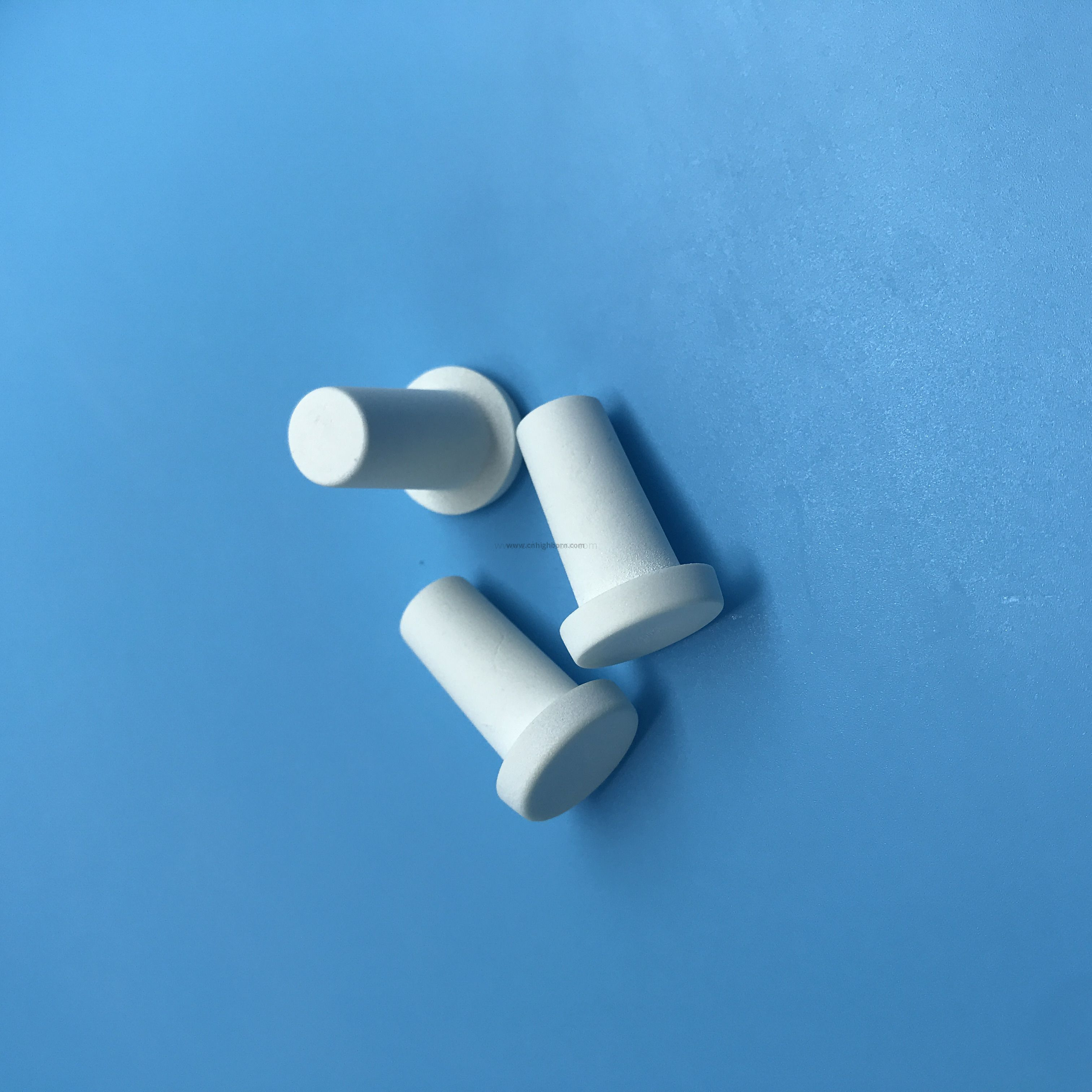 Naturalna diatomitowa porowata rurka filtracyjna Diatomit Ceramiczny pręt