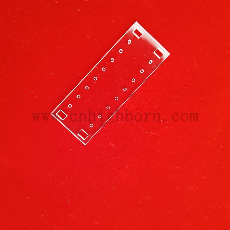 Kwarcowe slajdy z otworami